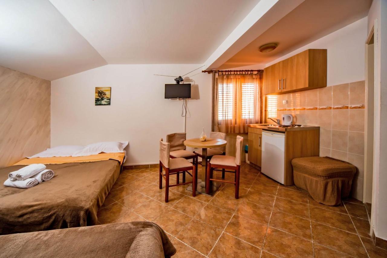 Markovic Apartment Kotor