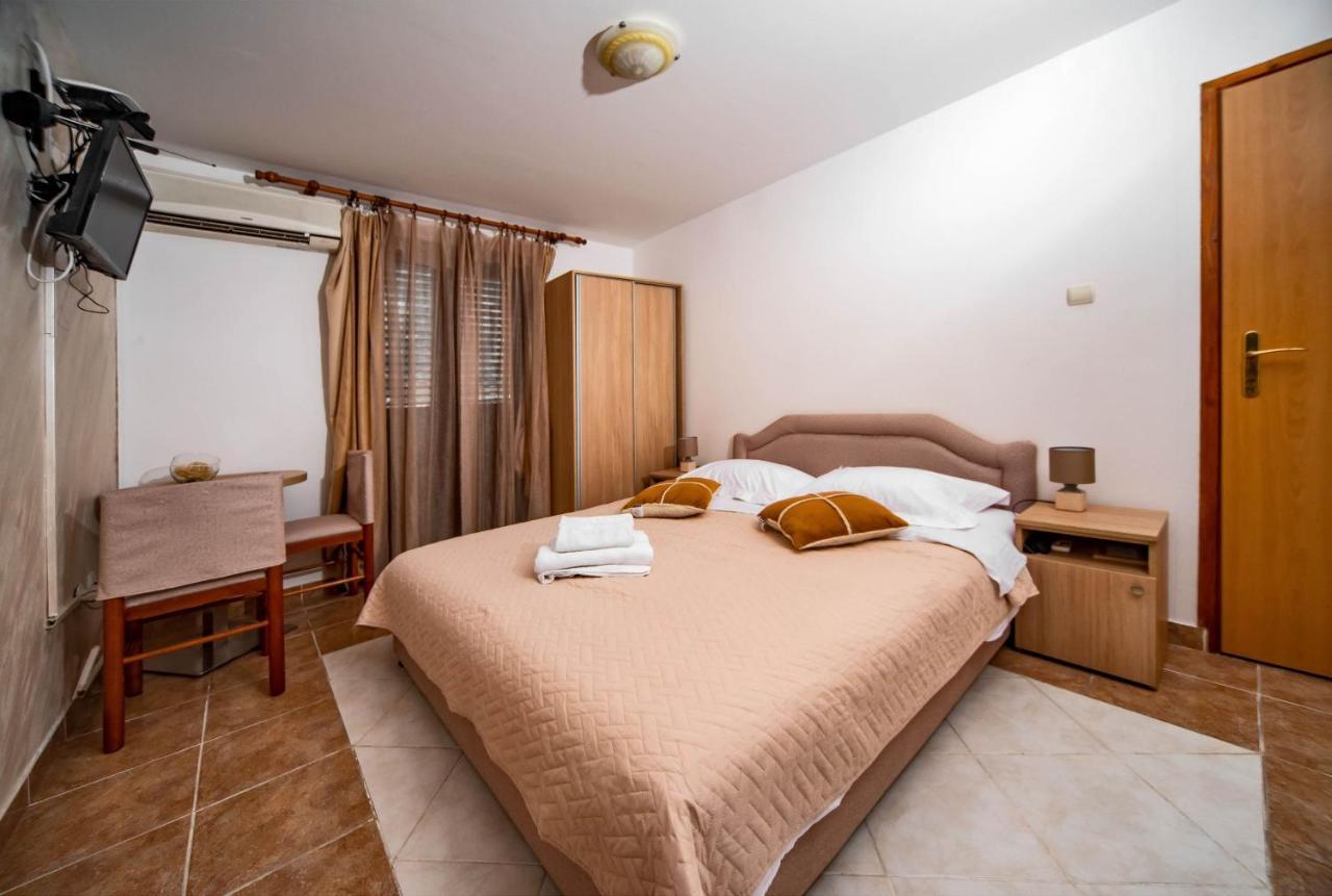 Apartment Markovic Kotor